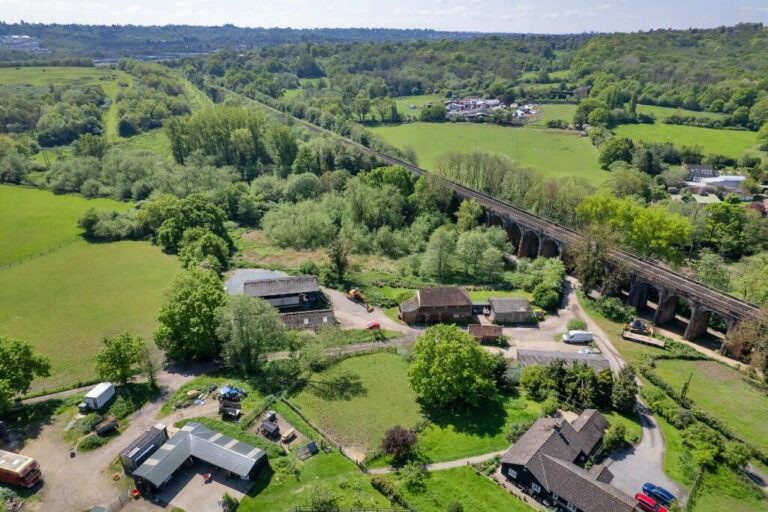 106885 OldForgeFarm IMG 02 0000 768x512